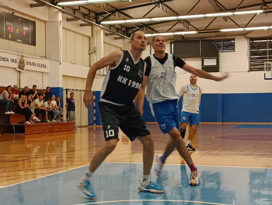 Karika osvojila Šibensku rekreativnu košarkašku ligu