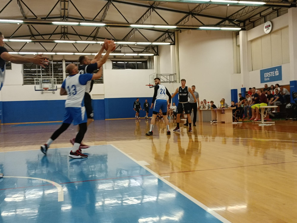 Karika osvojila Šibensku rekreativnu košarkašku ligu