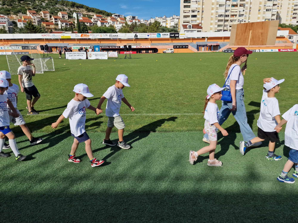 Olimpijada dječjih vrtića na Šubićevcu okupila petstotinjak mališana