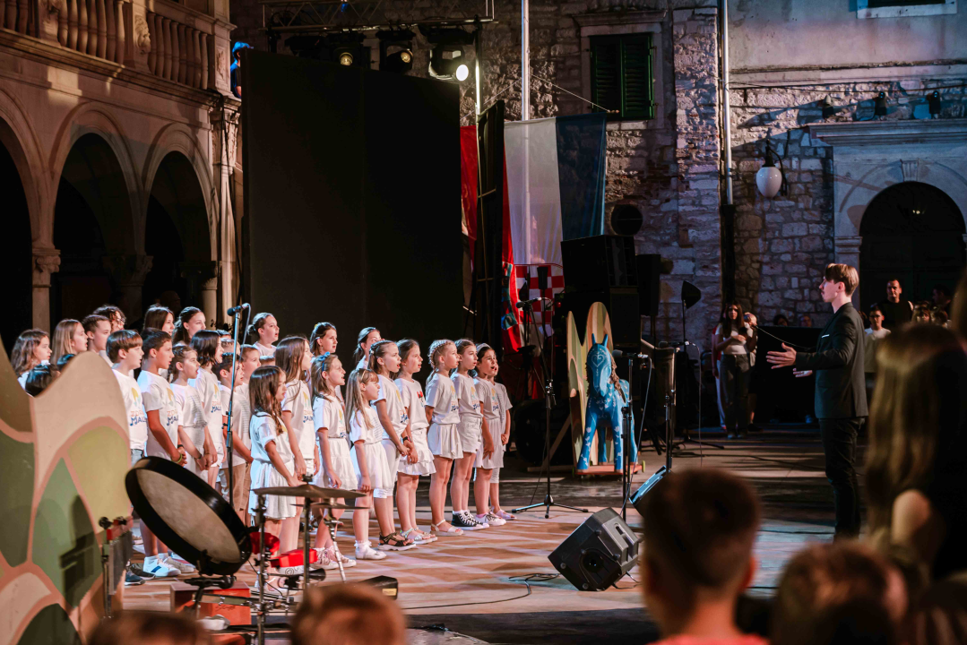 Otvoren 64. MDF: 'Šibenska djeco, cijenite što imate i ne skidajte osmijeh s lica'