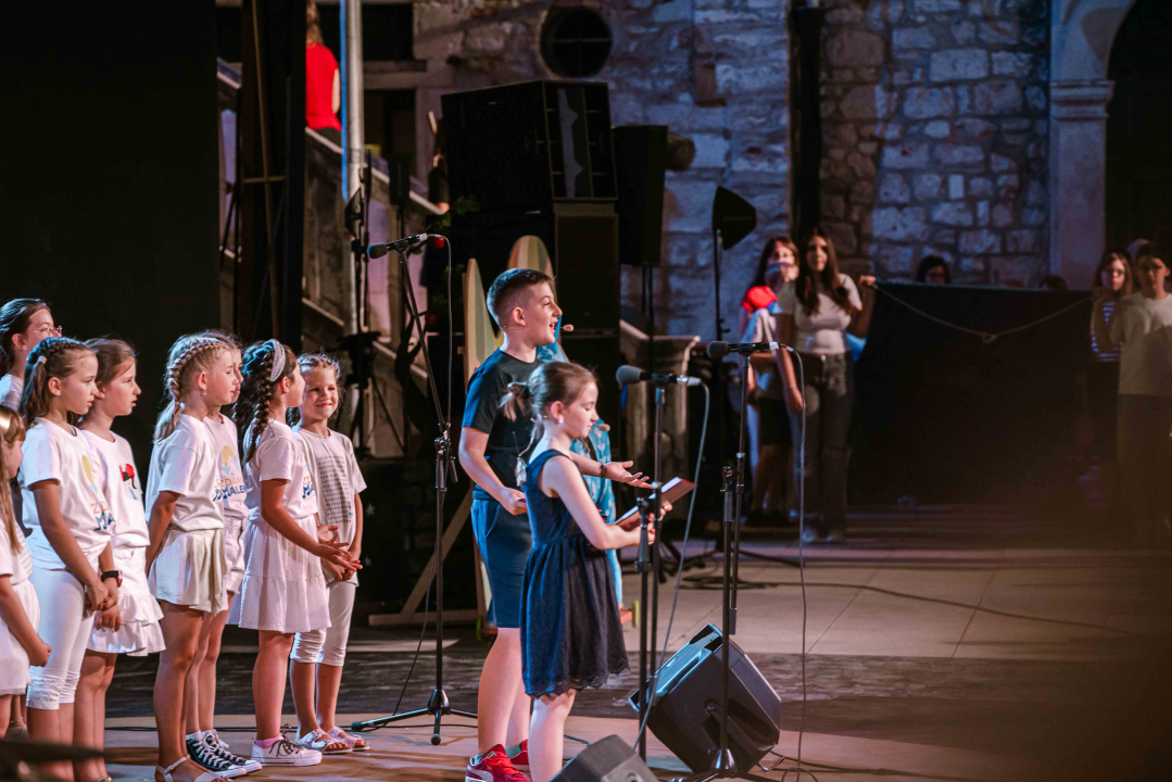 Otvoren 64. MDF: 'Šibenska djeco, cijenite što imate i ne skidajte osmijeh s lica'