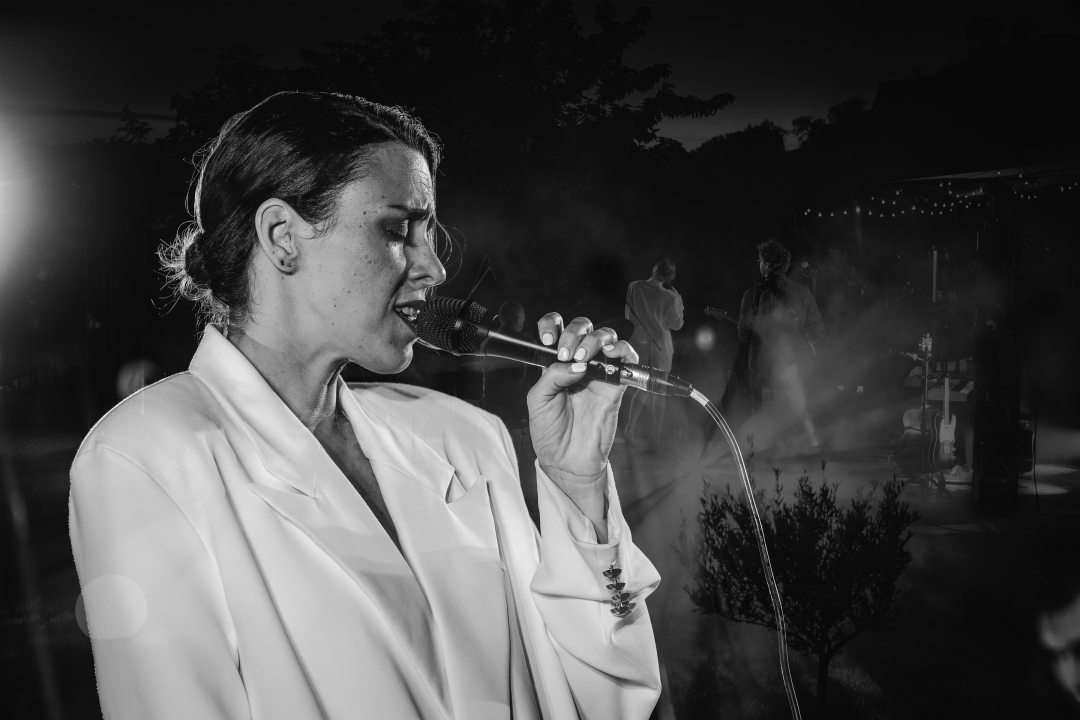 Natali Dizdar, vatromet i odlično raspoloženi Šibenčani: 'Odjednom mjesec izlazi točno iza nje'