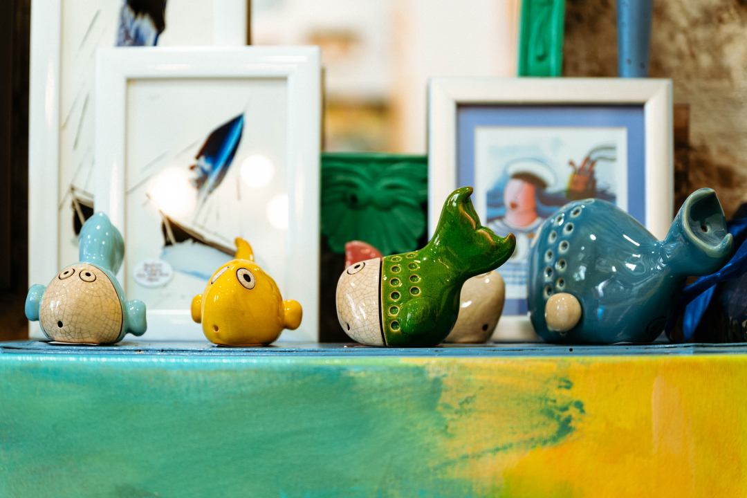 Za žene koje ne robuju trendovima: U Galeriju Juraj Dalmatinac stigla ljetna kolekcija Zorana Mrvoša   