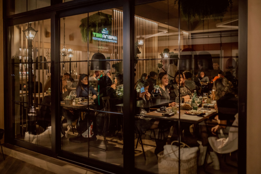 Uživajte u vanjskoj terasi bistroa Kod Starog