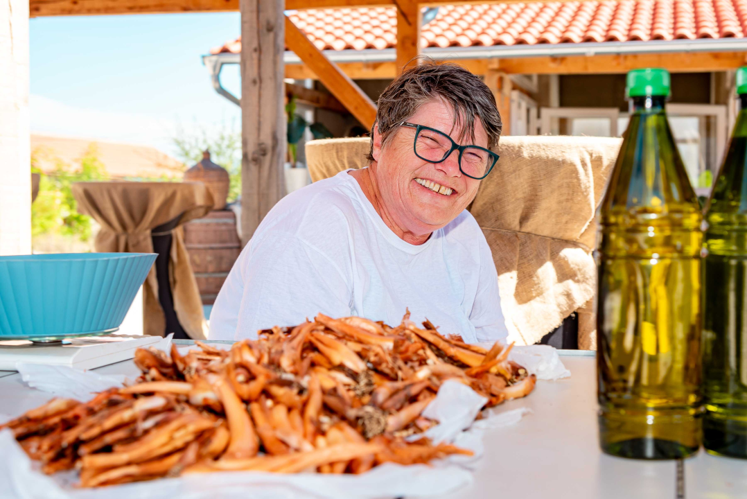 Tragom carskog jelovnika u Kistanjama s Dinom Bebićem, jela se janjeća jetrica