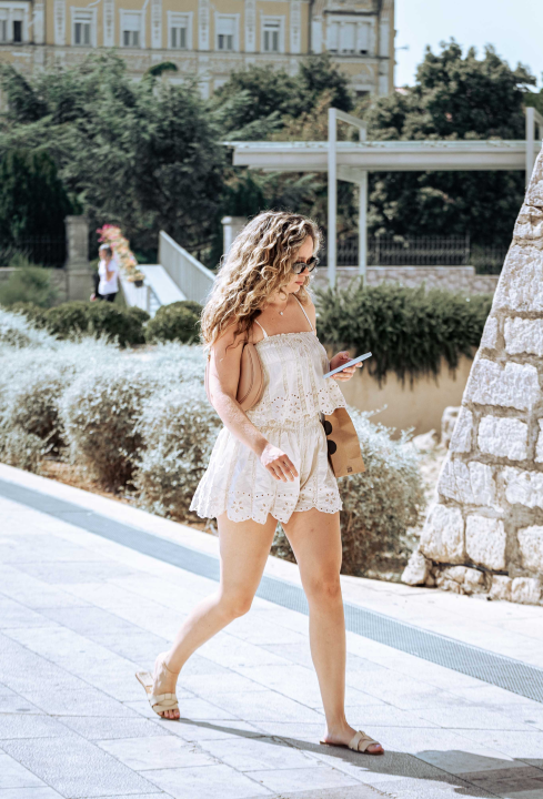 Kao s modnih pista: Evo koje su nam dame upale u oko ovaj tjedan 