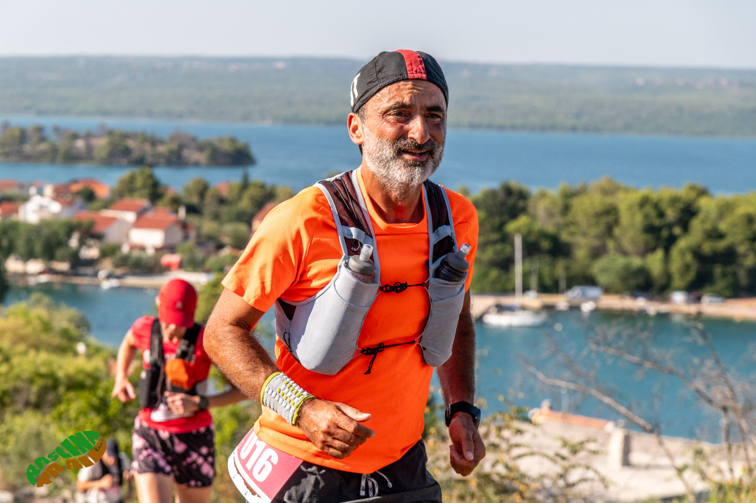Održana prva utrka Raslina trail, staza prolazila kroz opožarena područja tog kraja