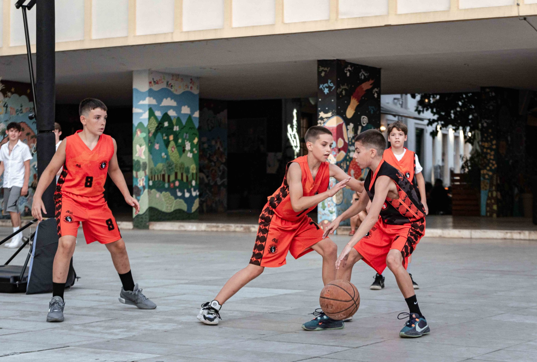 U Šibeniku održano druženje u spomen na Dražena: 'Imao je tri ljubavi - Šibenik, Hrvatsku i košarku'