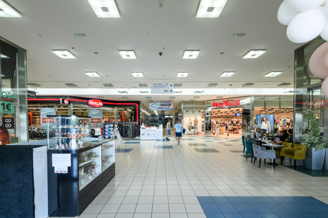 Ljetno sniženje u Dalmare Shopping Centru traje i dalje