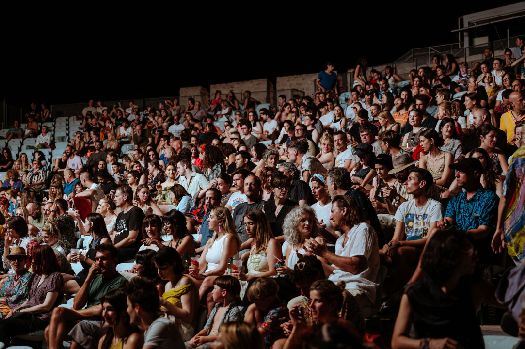 Devendra Banhart na sv.Mihovilu rasplesao publiku već prvom pjesmom: 'Ovo mjesto je pravi dragulj'