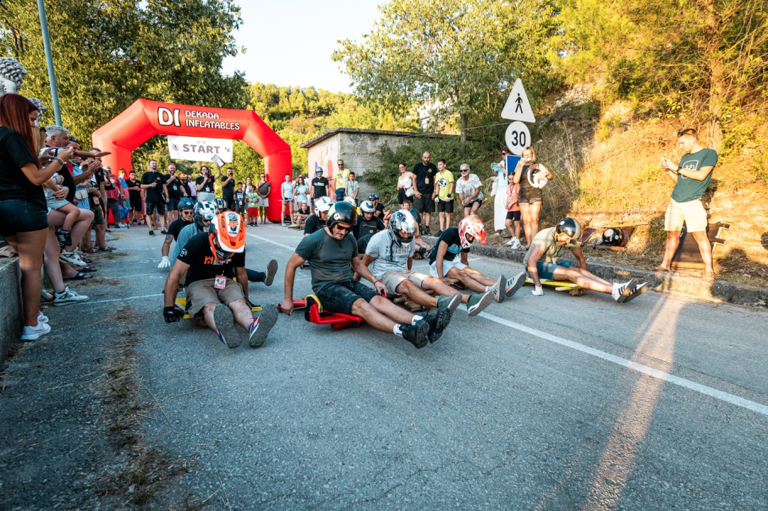 Više od 50 natjecatelja utrkivalo se na karićima kroz Rupe