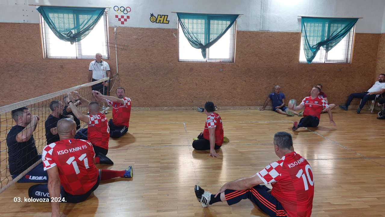 Marsonia osvojila kninski turnir u sjedećoj odbojci 'Oluja 2024'