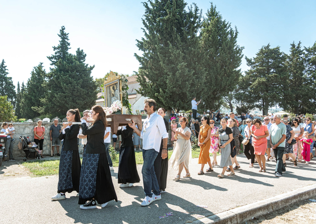 Velik broj vjernika okupio se u marijanskom svetištu u Vrpolju: Misu predvodio biskup Rogić