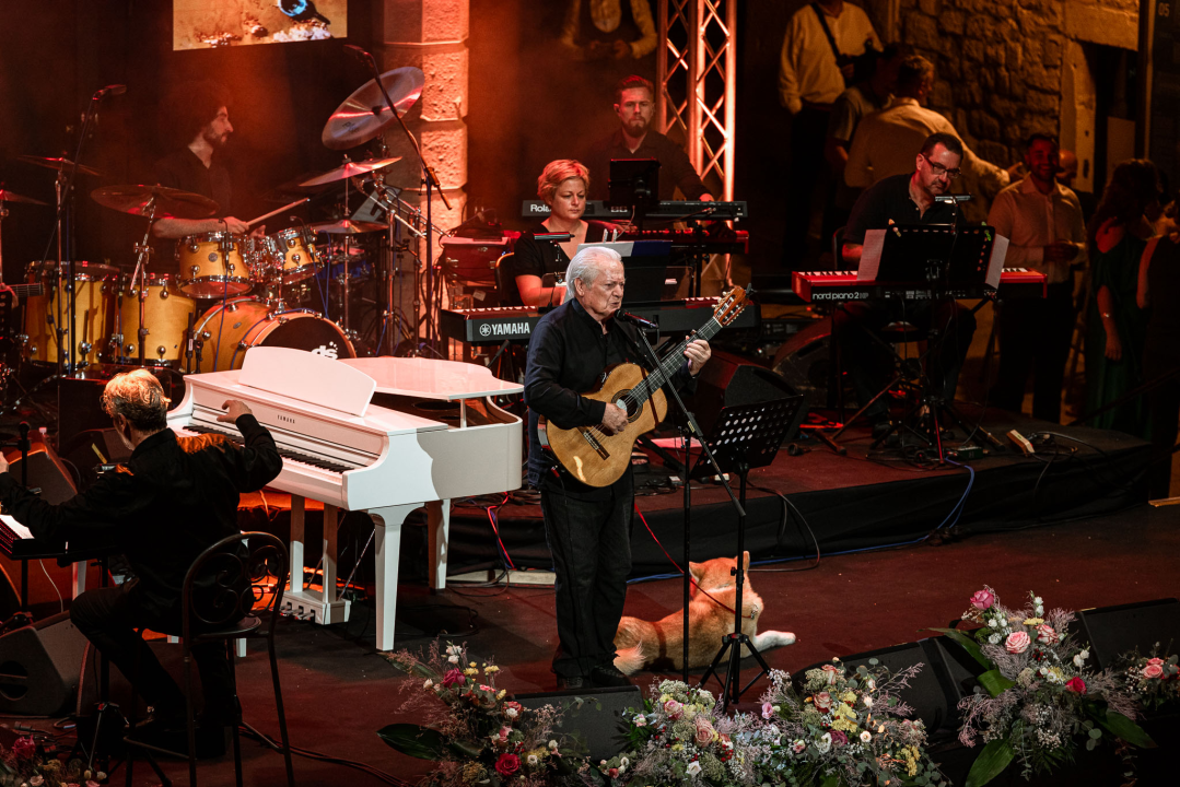 Duška Brčić-Šušak pobjednica Večeri dalmatinske šansone, Ibrica Jusić dobio nagradu za životno djelo