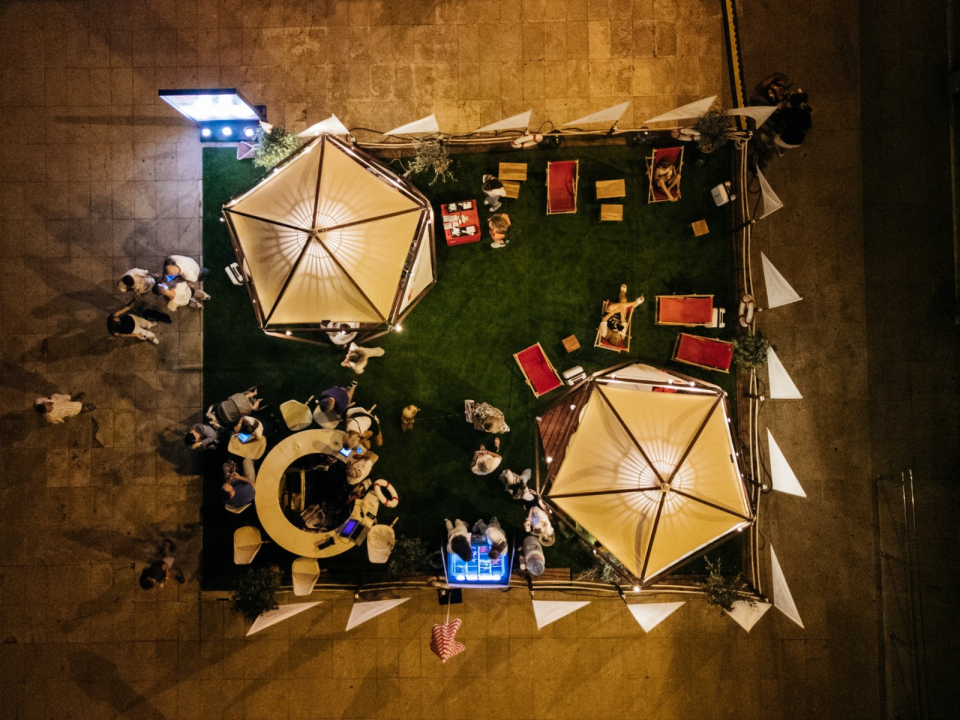 Banka na otvorenom oduševila Šibenčane, posjetitelji dobili priliku za osvajanje 10.000 eura 