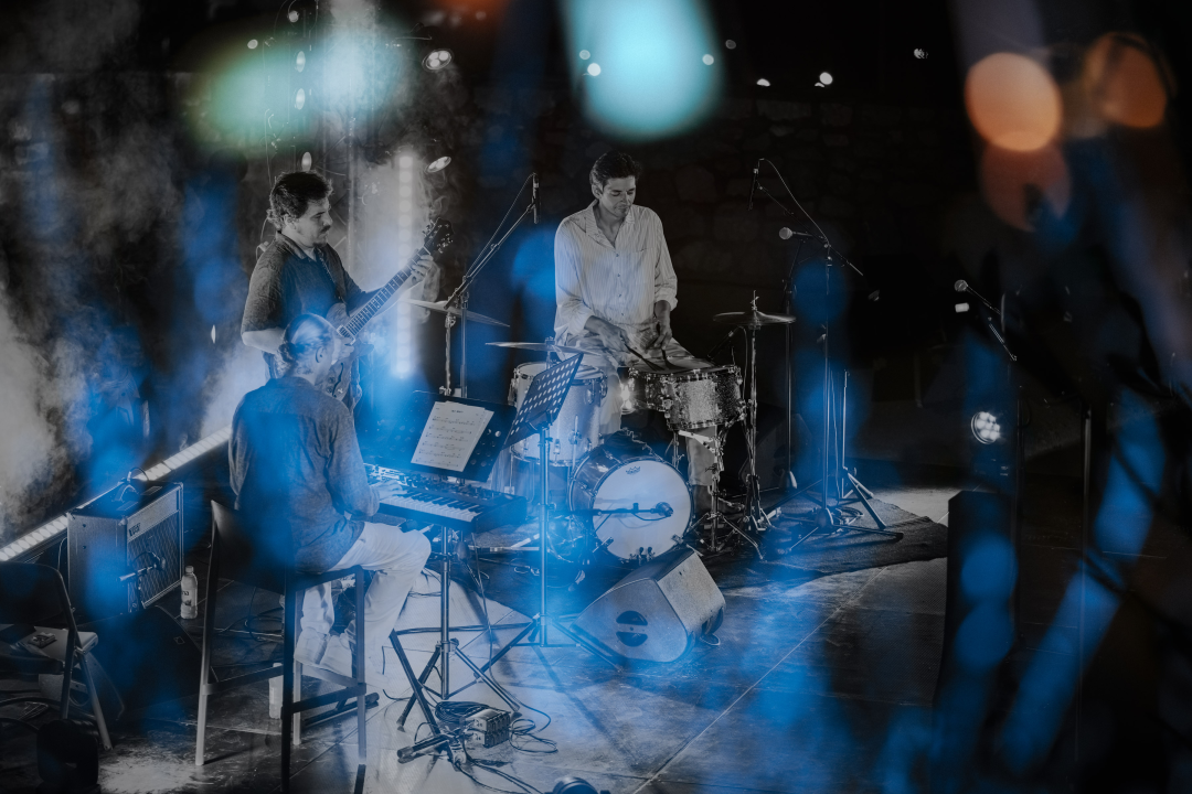 Tvrđava Barone ni u rujnu ne zanemaruje jazz publiku koju je sinoć oduševio Dot-and-go Three