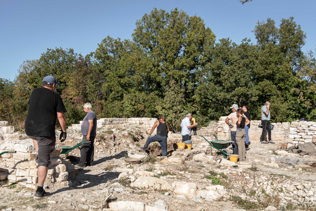 Objekt kraj Goriša, veći od zadarskog sv. Donata, arheolozima i dalje izaziva zazubice: Crkva, vila ili vojna utvrda?