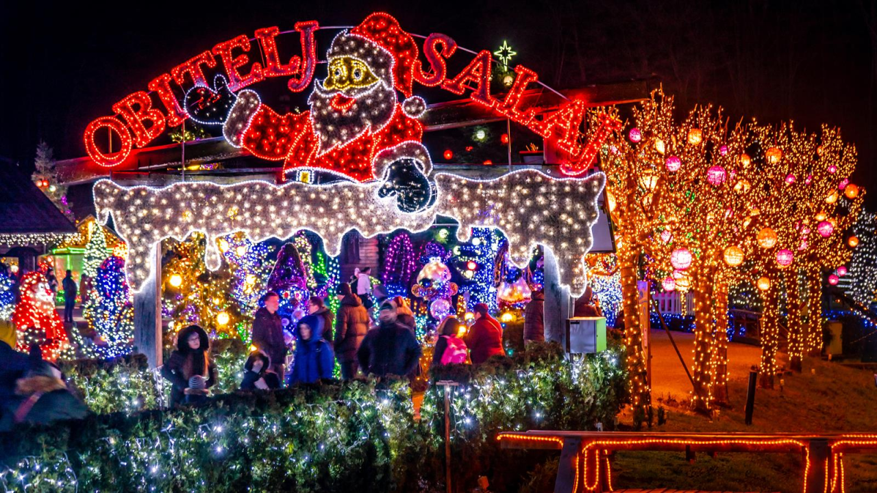 Imanje Salaj uskoro će pet i pol milijuna lampica transformirati u magičnu božićnu priču 