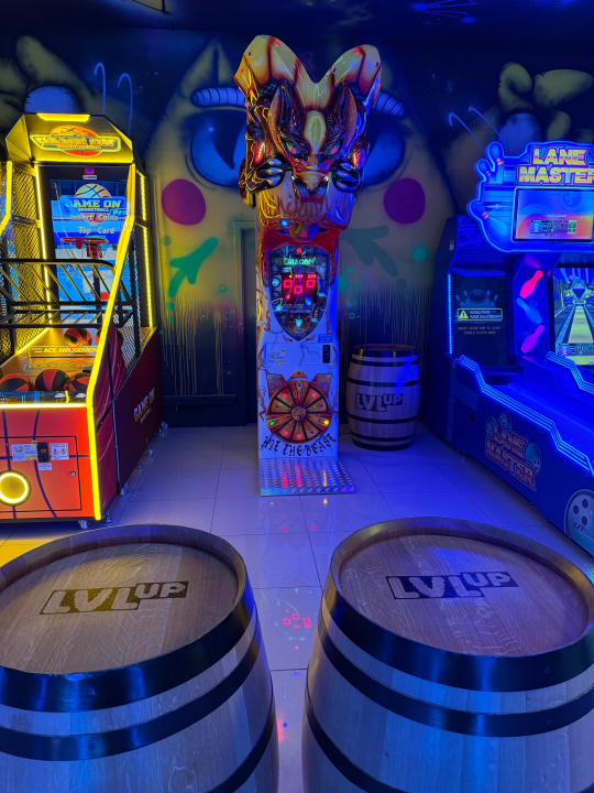 Zabava bez granica: U Šibeniku otvorena arkadna igraonica gdje su svi mladi u duši!