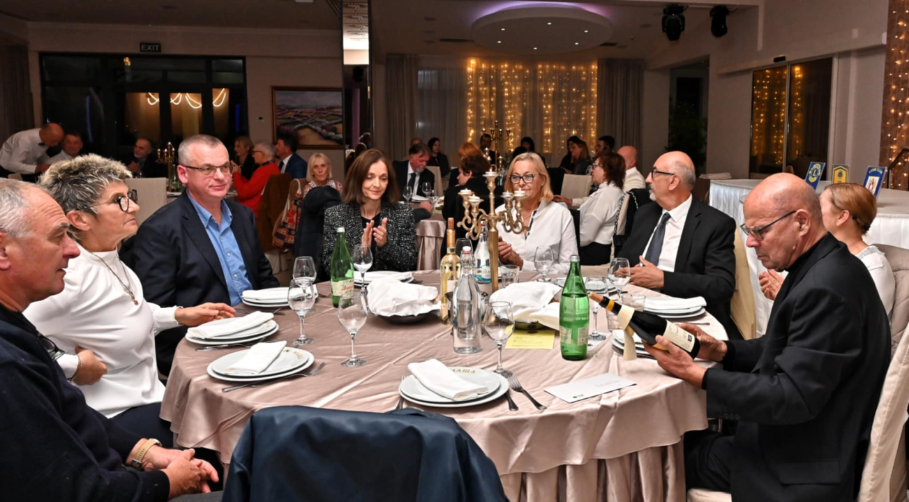 Lionsi Šibenik obilježili 25 godina: Donacijama pomažu teško bolesnom Frani Jakovčevu