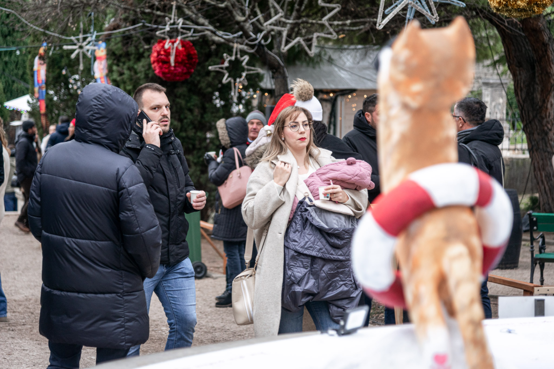 Tradicionalni koncert Fenixa: Šibenčanima bura ne ometa zabavu