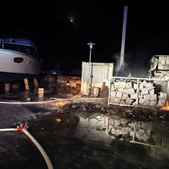 Noćas je izgorila benzinska pumpa u Tribunju