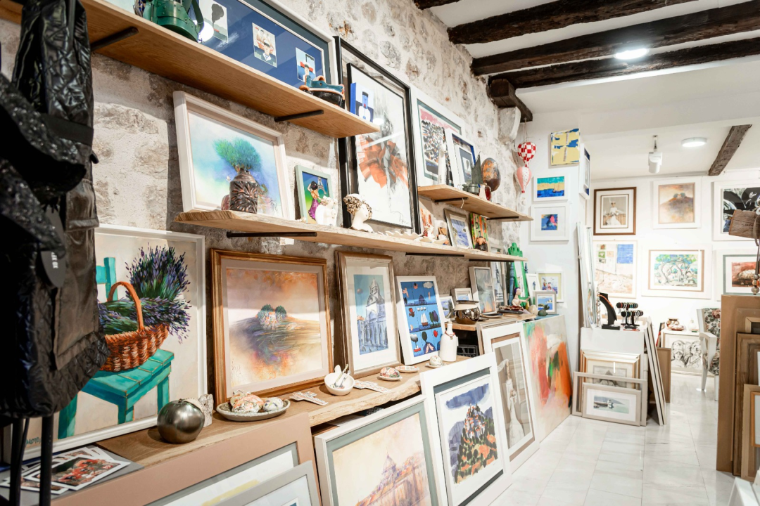 FOTO Valentinovo u Galeriji Juraj Dalmatinac: Pronađite savršen poklon za voljenu osobu