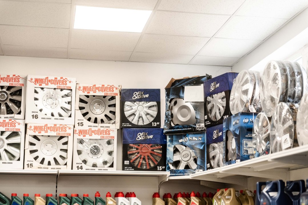 Valentinovo u Auto-Timu: Iskoristite akcije na alat, pneumatike, kacige i ostali asortiman!