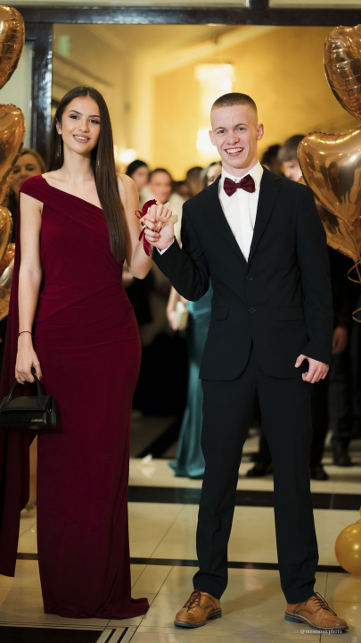 Zavirite na blještavi maturalni ples Prometno-tehničke škole Šibenik (1)