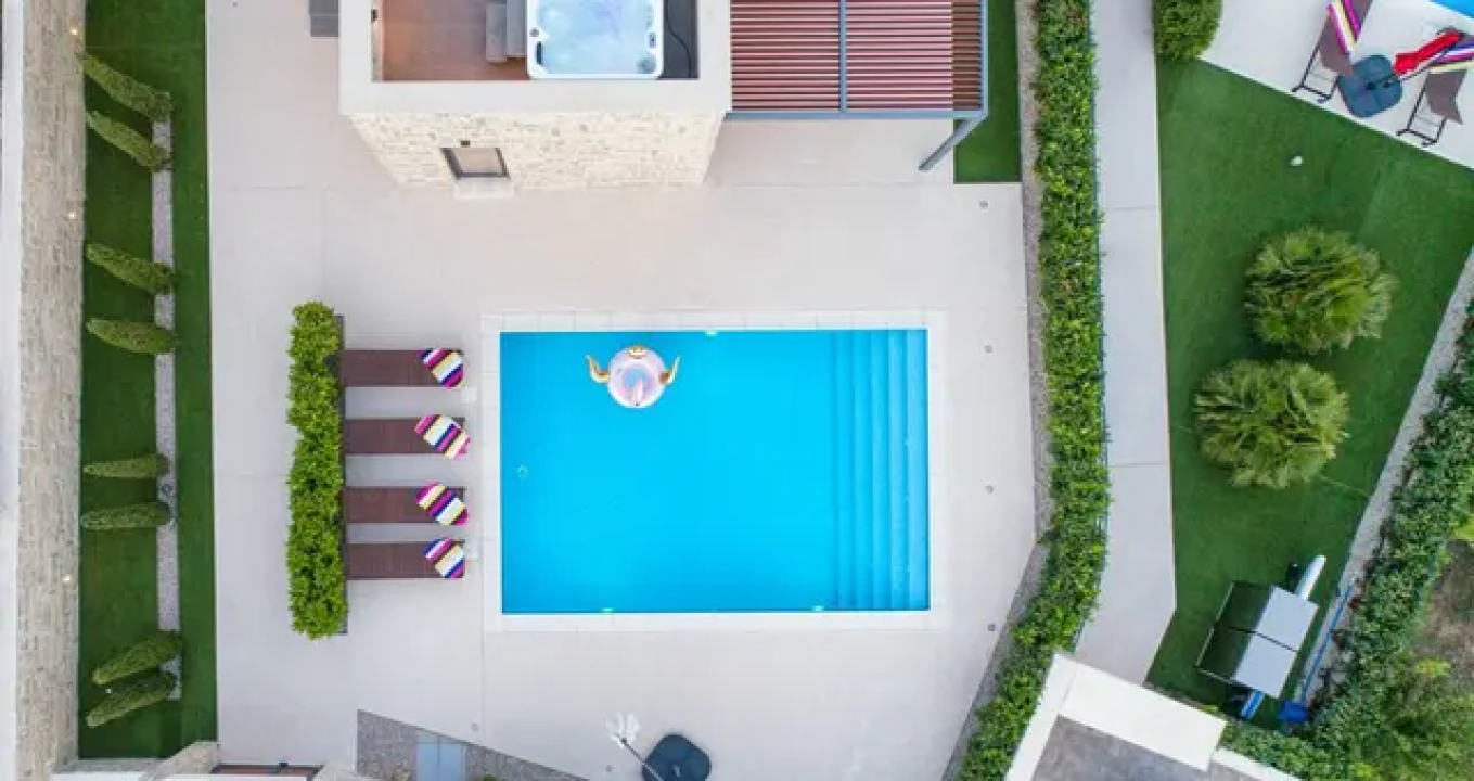 Bloompix – Vrhunska foto i video produkcija Mirsada Mešinovića!