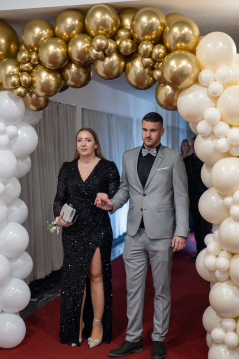 Zavirite na maturalni ples šibenske Medicinske škole (1)