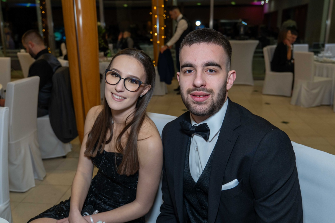 Zavirite na maturalni ples šibenske Medicinske škole (2)