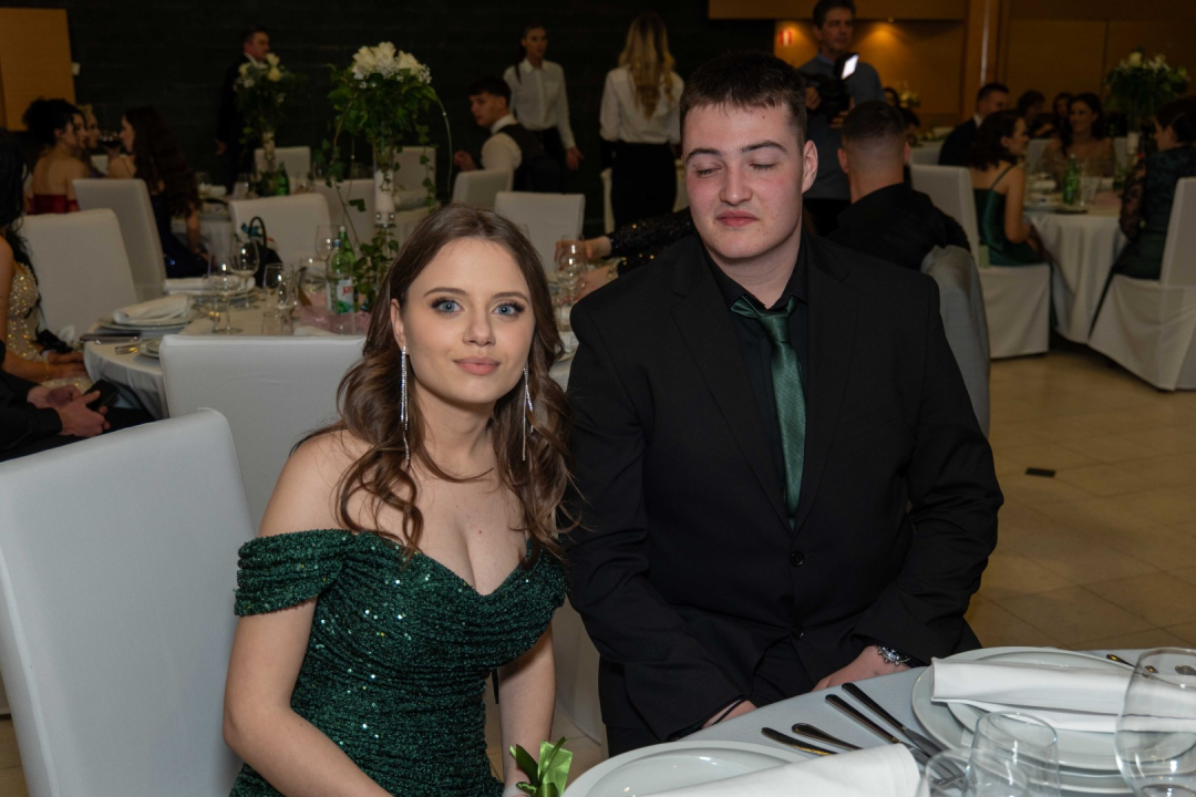 Zavirite na maturalni ples šibenske Medicinske škole (2)