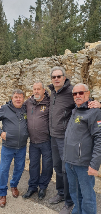 U Banjevcima otkriven spomenik junaku Domovinskog rata Borislavu Bakoviću