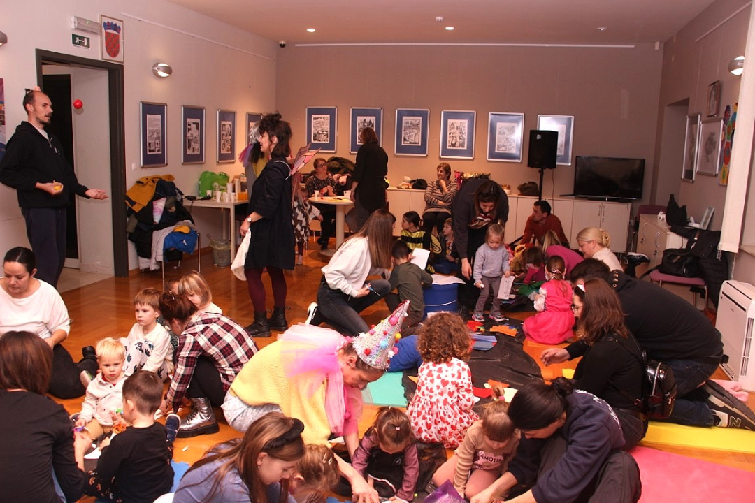 U vodičkoj knjižnici održana radionica izrade maski i pričaonica