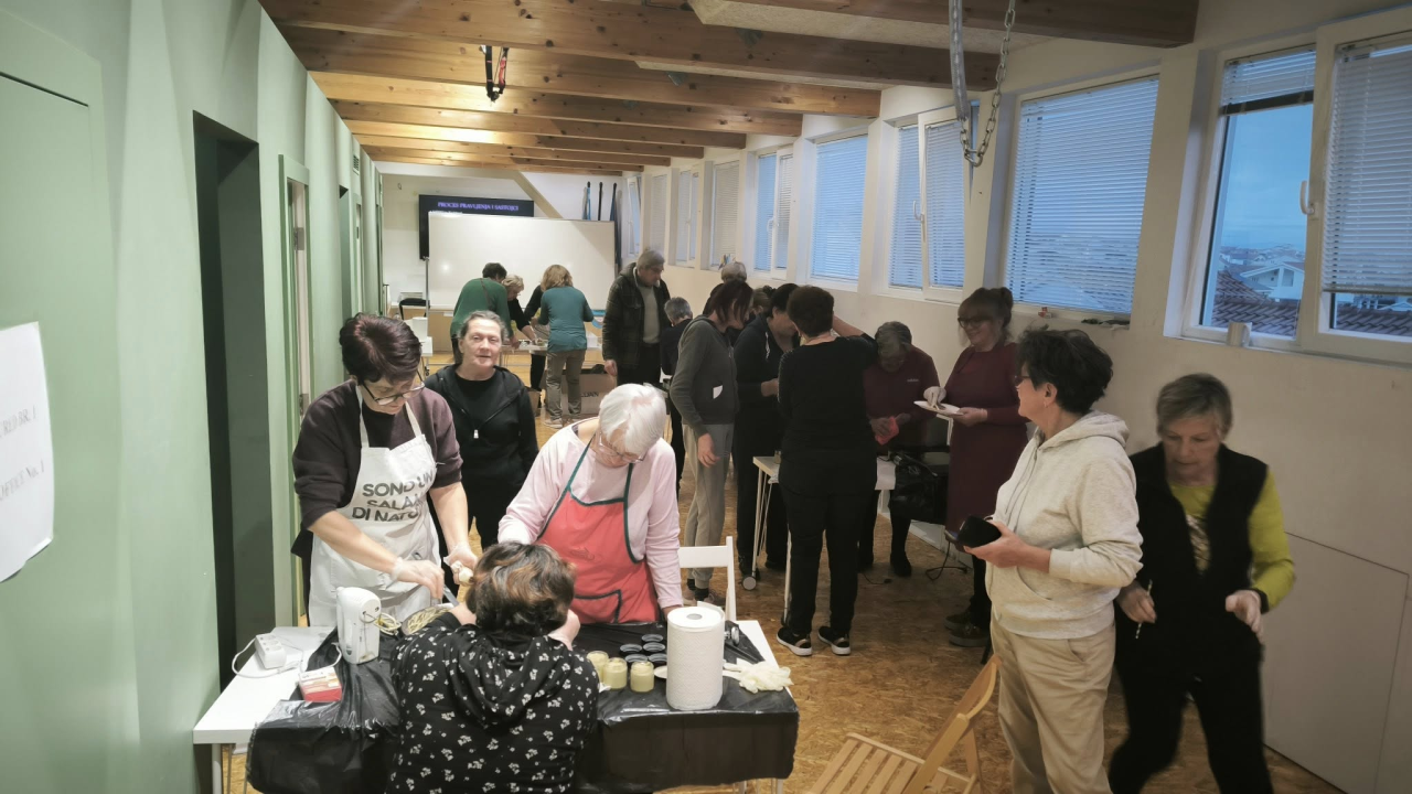 Tribunjski umirovljenici na radionici izrađivali prirodnu kozmetiku