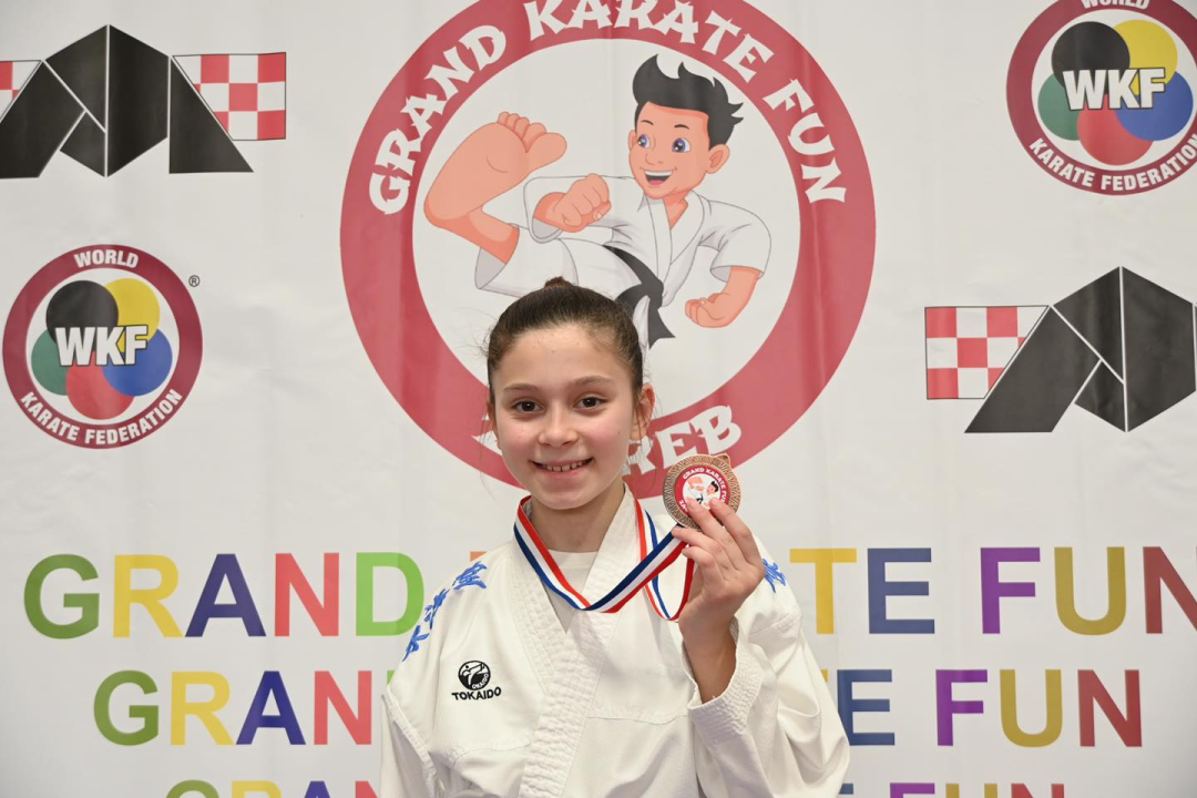 FOTO: Karataši Okita donijeli u Vodice titulu najboljeg kluba na '4. Grand Karate Funu'