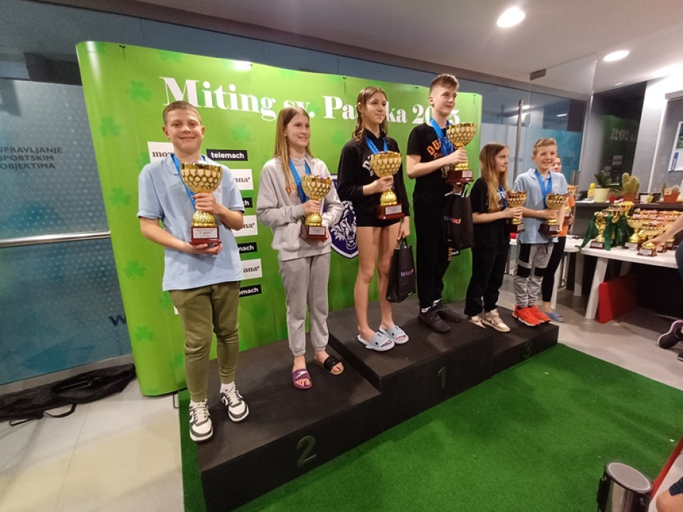 FOTO: Plivači Mora na 'Svetom Patriku': Badurina srebrni, Džepina brončani u poretku kombiniranih disciplina