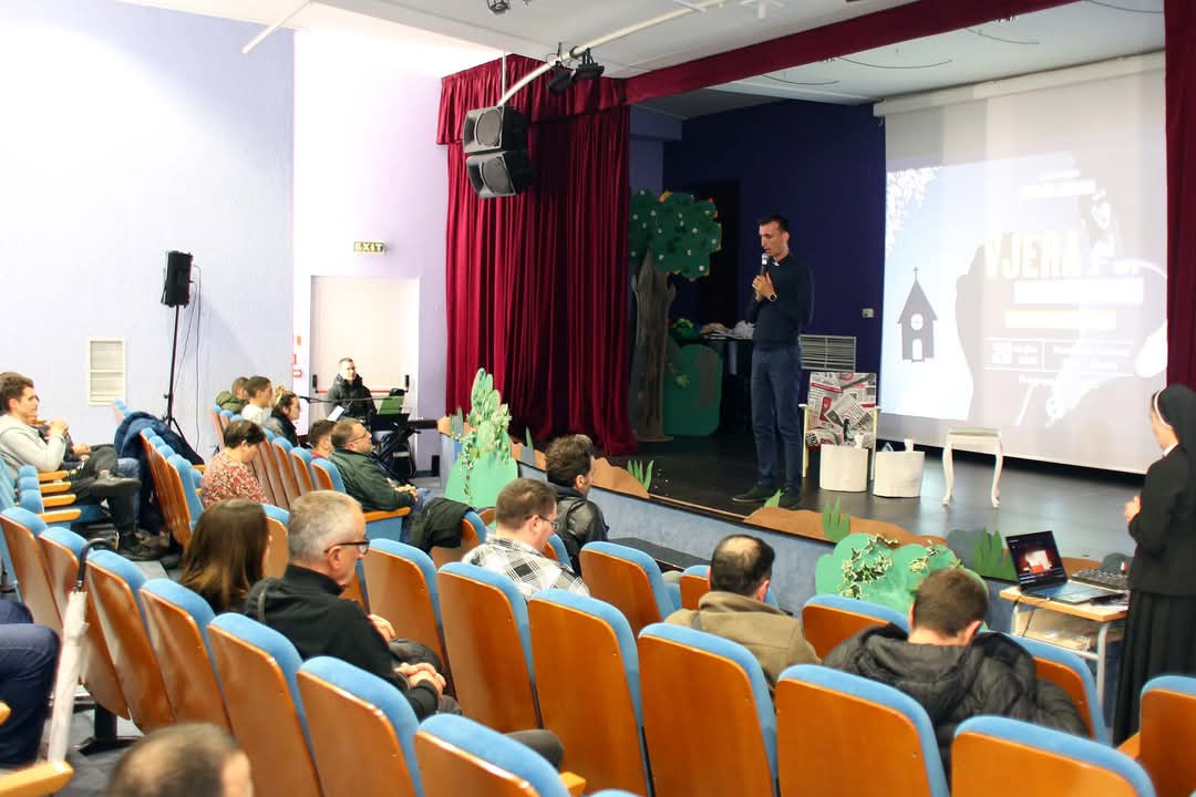 Saborski zastupnik Marin Miletić gostovao na susretu mladih u Šibeniku