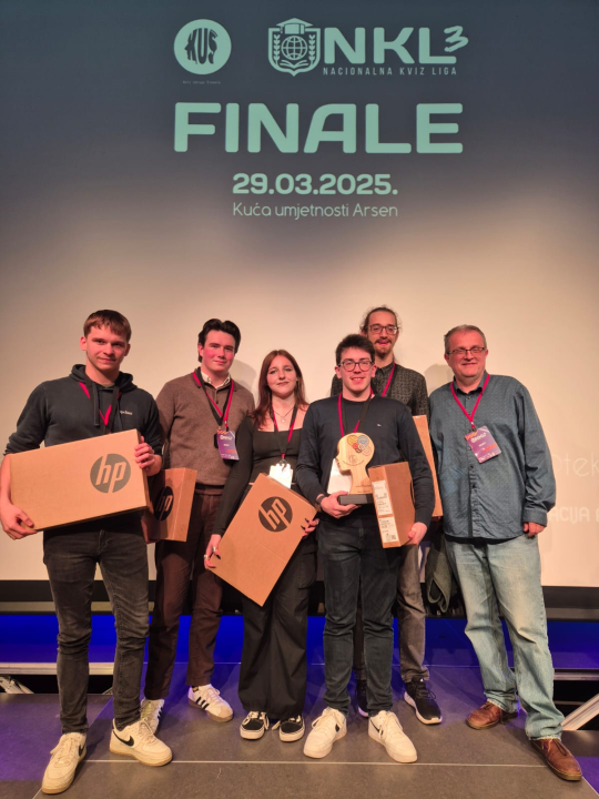 Srednjoškolci zavladali Arsenom: U finalu Nacionalne kviz lige pobjedu odnijelo Oceanovih 5 iz Čakovca