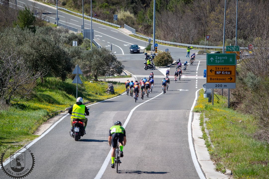 FOTO: 'Skradin Granfondo': Ugodna biciklistička nedjelja završena uvjerljivom pobjedom Slovenca Kovačiča
