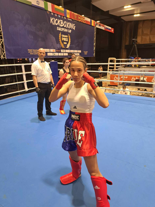 Impresivne pobjede šibenskih borkinja:Laura Lokas i Tonka Desanić nokautima do finala europskog kupa