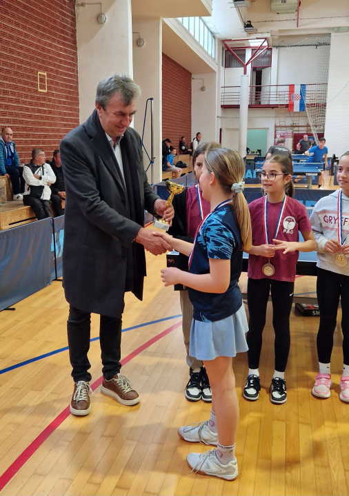 FOTO: Stolnotenisači Šibenika Martinović i Livić uspješni na Pagu te se plasirali na državno prvenstvo