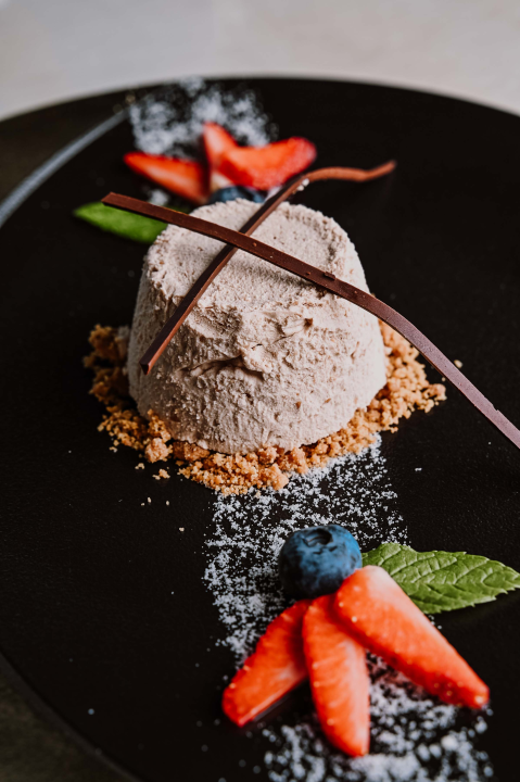 FOTO: Uskrsna večera u Nomadu: Tri slijeda i glazbena poslastica uz Baby Kate