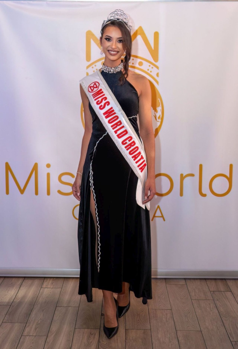 Miss Hrvatske kreće u Indiju: Na oproštajnom partyju bio i šibenski menadžer Zoran Škugor