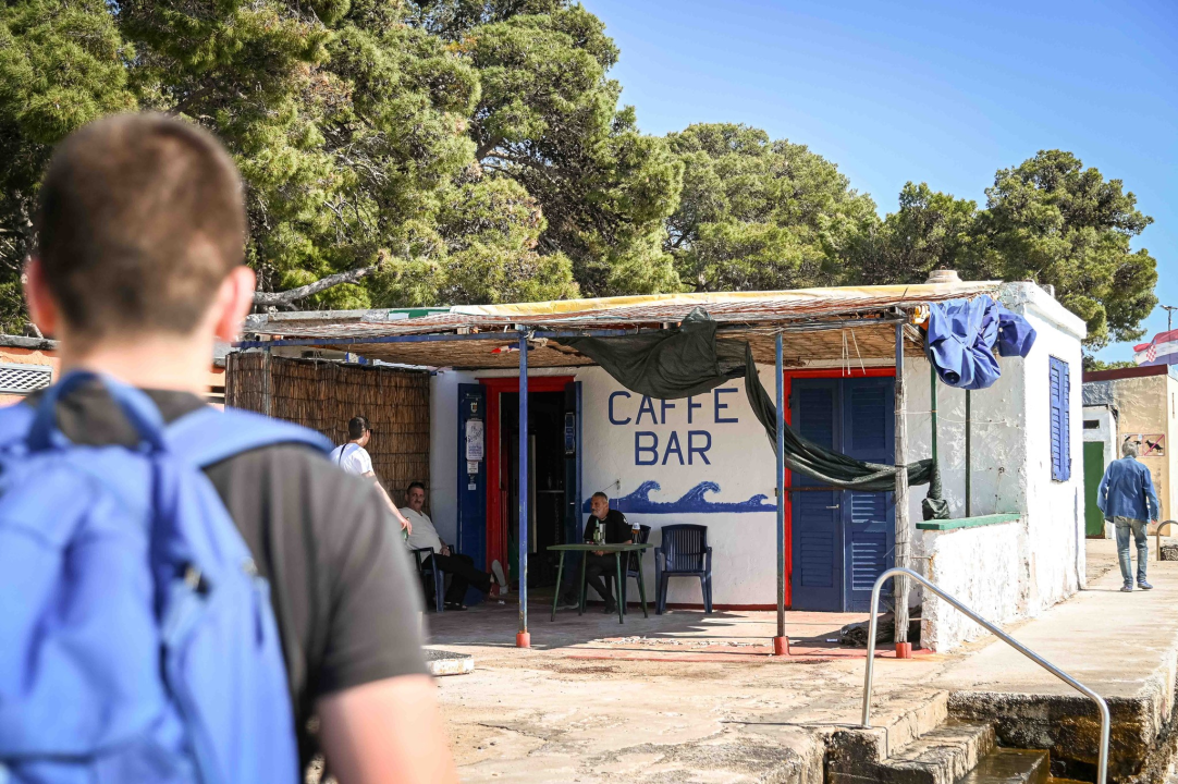 Prvosvibanjska fešta na Jadriji: Neki to vole vruće zagrijali publiku, na Fenikse još stignete