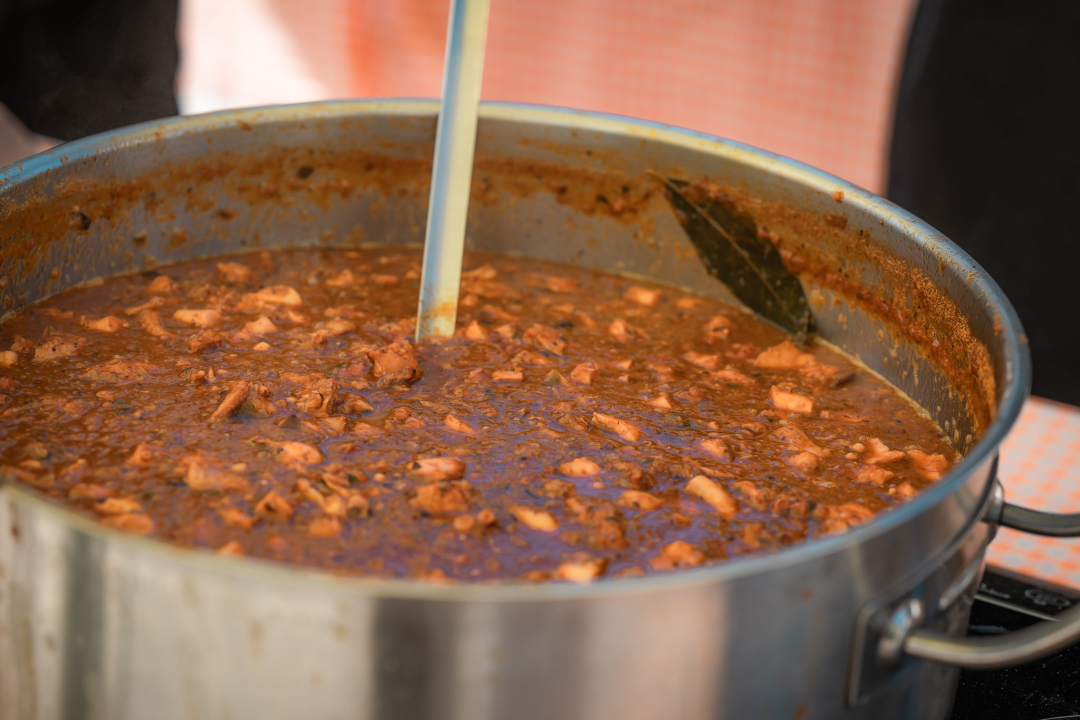 'Taste like...marenda' u Primoštenu: U dobroj hrani i zabavnom programu uživali i domaći i furešti