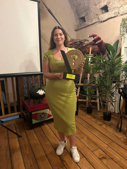 Pub kviz liga u Azimutu zatvorila sezonu: Ekipa Obala propalih omladinaca zasluženo ponijela pehar