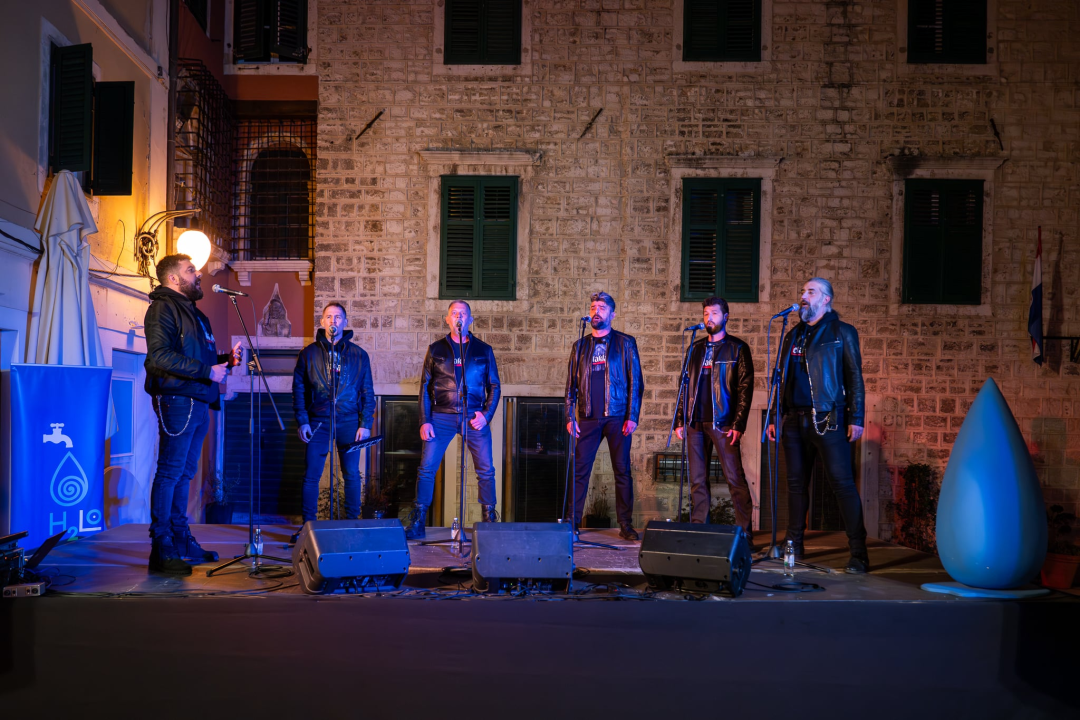 Četvrti H2LO Festival zatvoren vrhunskim koncertom Metaklape na Maloj loži