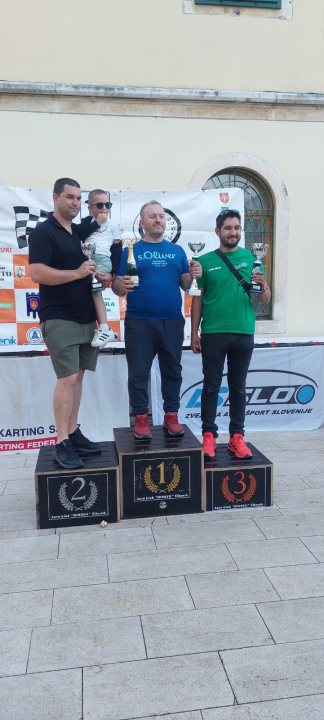FOTO Auto karting klub Rogoznica uzeo tri pojedinačne i jednu ekipnu medalju na 'Nagradi Grada Skradina'